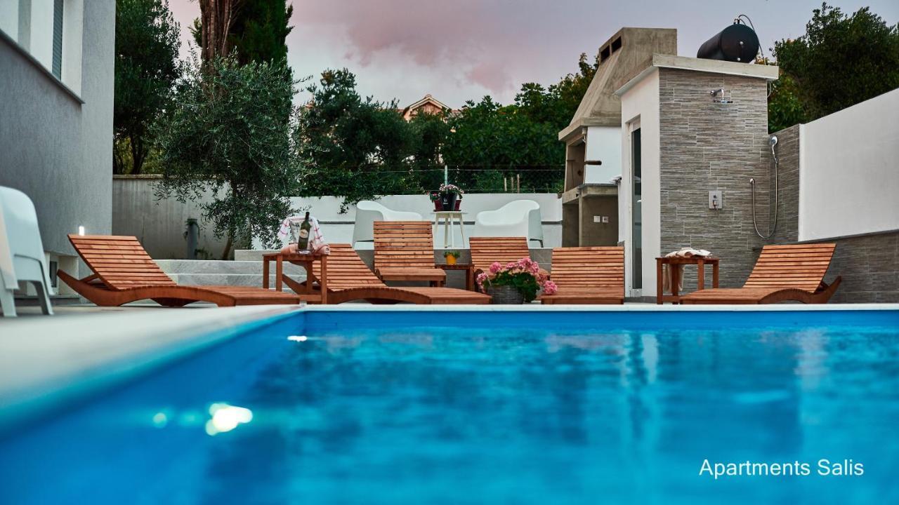 Salis Apartments Vrsi Exteriér fotografie