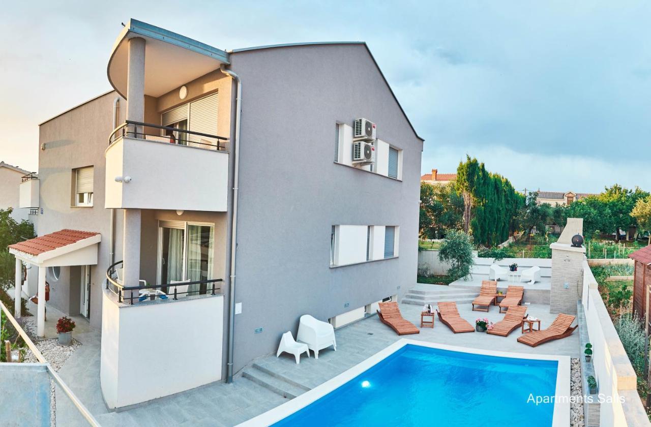 Salis Apartments Vrsi Exteriér fotografie