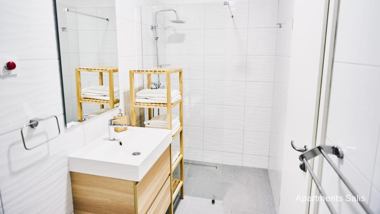 Salis Apartments Vrsi Exteriér fotografie